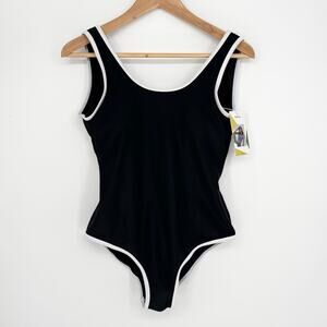 Halara NWT Black and White Contrast One Piece Swimsuit Size L